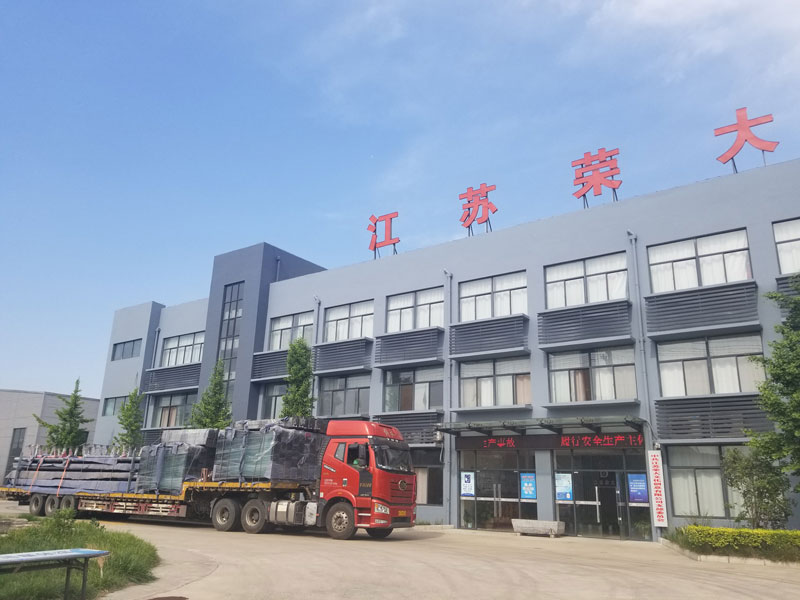 榮大候車(chē)亭廠(chǎng)家發(fā)往江蘇第九批公交候車(chē)亭發(fā)貨記錄